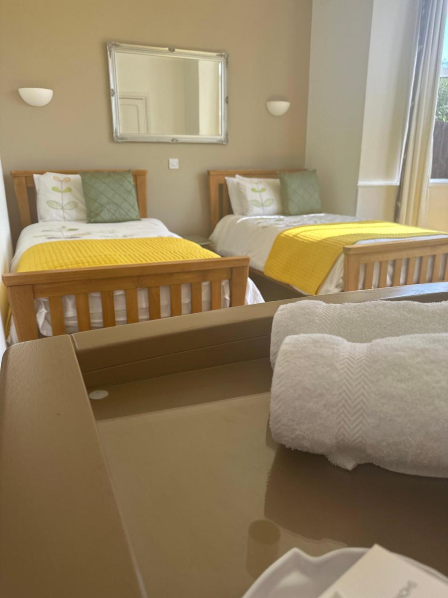 Station House Holiday Cottages, Exclusively For Grown Ups, Thornton Dale Pickering Esterno foto